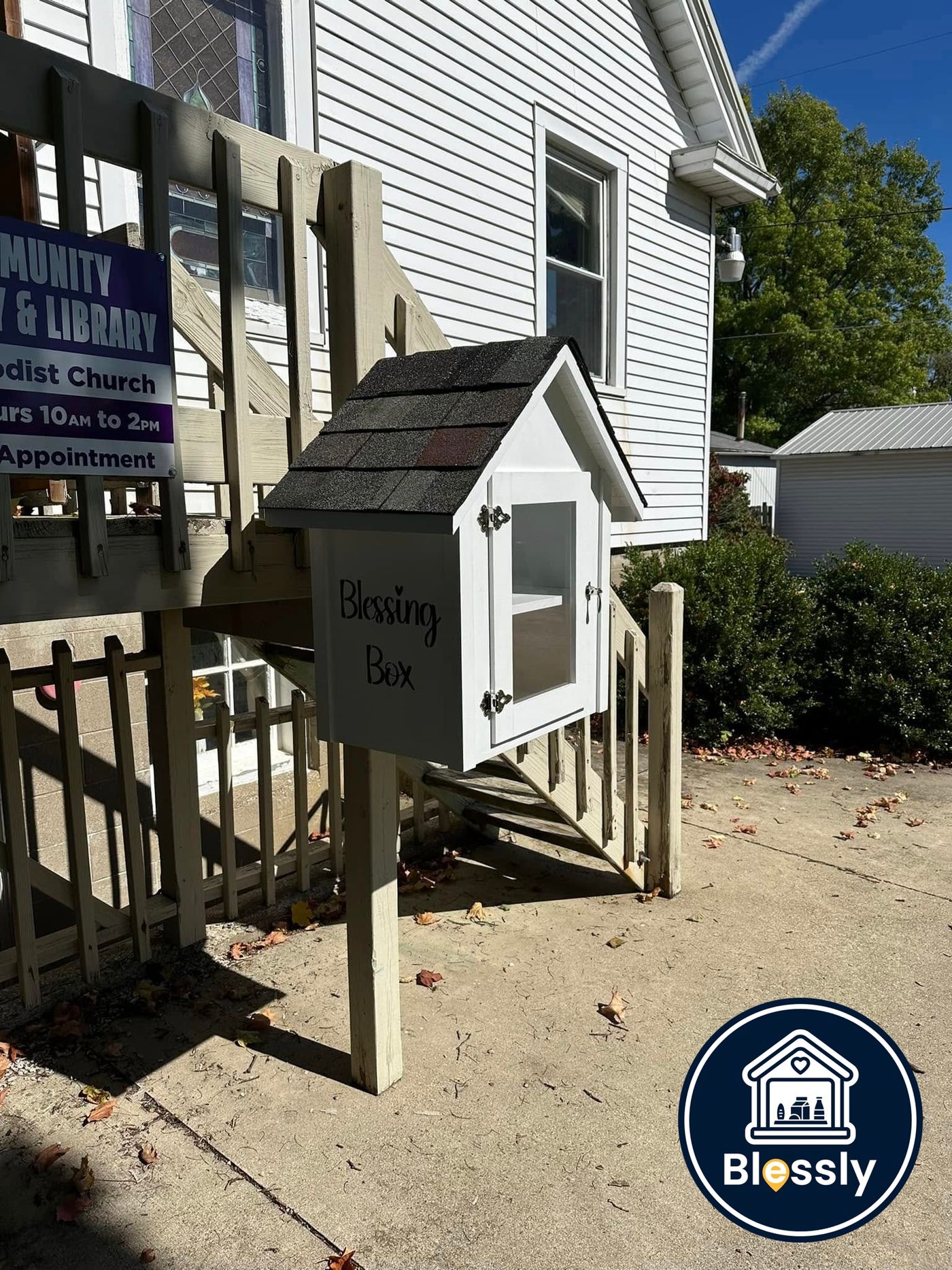 Tiro UMC Blessing Box