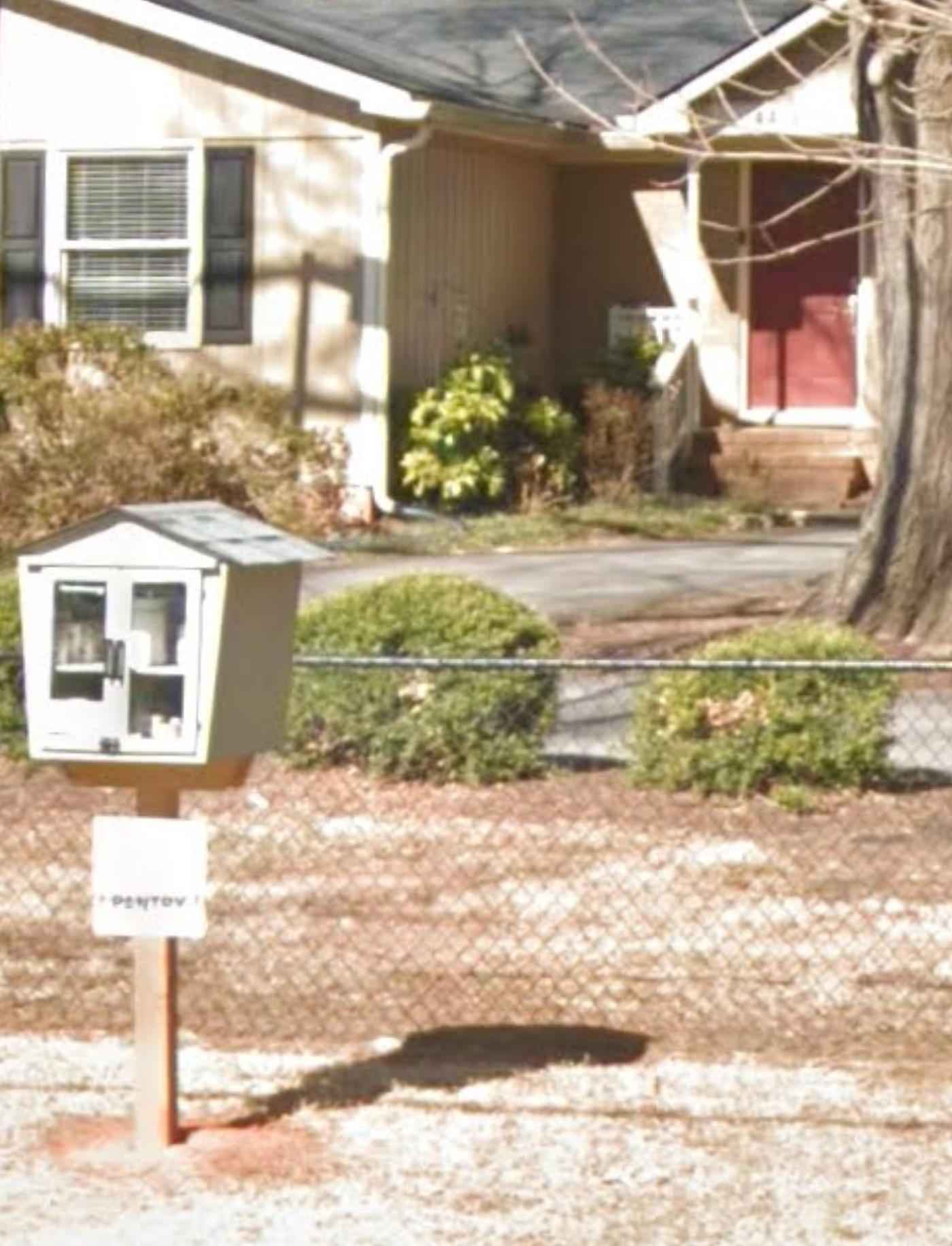 PG UMC Free Mini Pantry